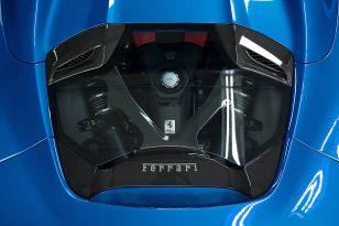 Capristo Carbon Fiber Bonnet w/Glass for Ferrari 488 Spider / Pista Spider 2015-2019
