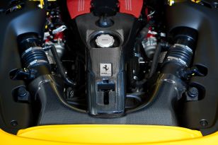Capristo Carbon Fiber Airbox w/Lock Cover for Ferrari 488 GTB / Spider 2018-2020