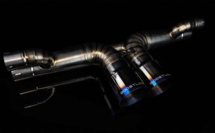 Boost Logic Titanium Center Muffler for Porsche 991.1 / 991.2 GT3 / GT3 RS 2013-2019