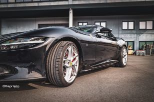 Capristo Carbon Fiber Side Skirts (Large Fin) Ferrari Roma 2021+