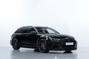 Urban Automotive Carbon Fiber Front Splitter for Audi (C8) RS6 / RS7 2019+
