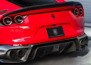 1016 Industries Carbon Fiber Center Rear Diffuser for Ferrari 812 Superfast / GTS 2017+