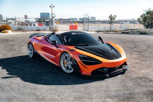 1016 Industries Carbon Fiber Fenders for McLaren 750S 2024+